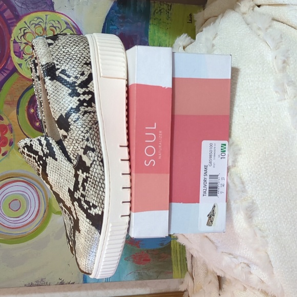 Tia 2 Slip On Loafers/Moccasins - Picture 3 of 8